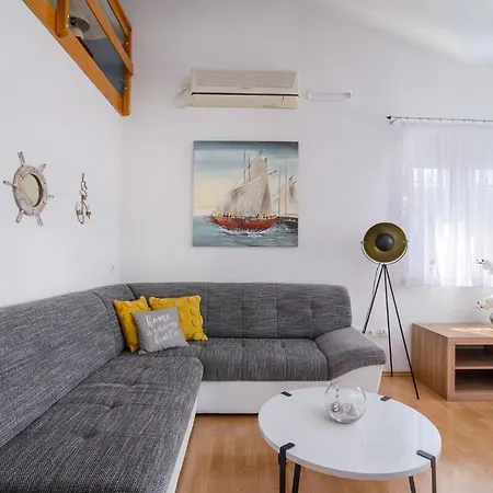 Kasalo Guest house 3*