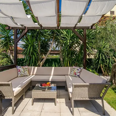 Guest house Kasalo